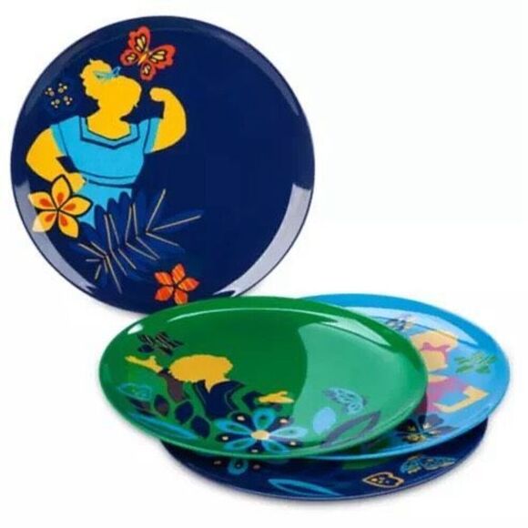 WEEKEND SALE Encanto Plate Set 4 Piece Set NEW Disney Parks - Picture 2 of 5